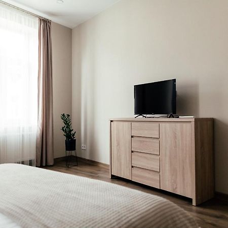 Lara Apartament 3 Apartment Lviv Bagian luar foto