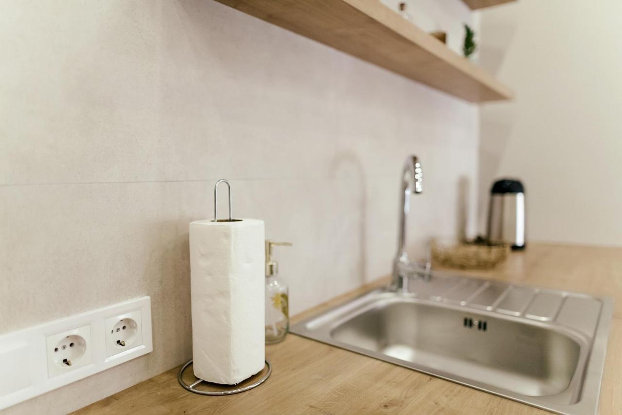 Lara Apartament 3 Apartment Lviv Bagian luar foto