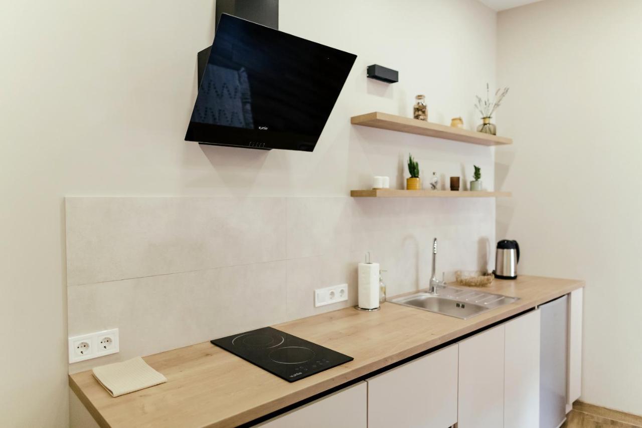 Lara Apartament 3 Apartment Lviv Bagian luar foto